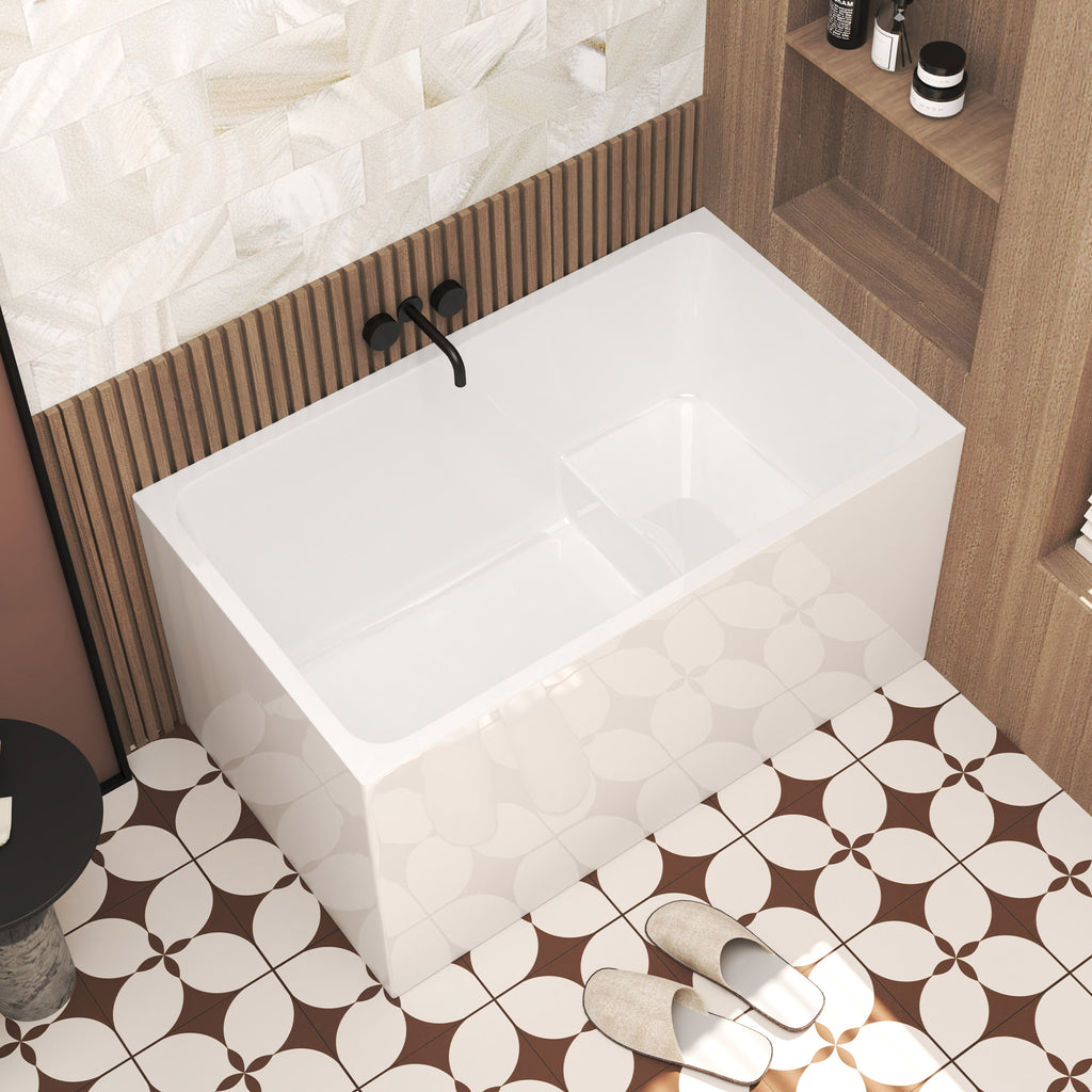 KZG 47-inch gloss white acrylic freestanding soaking tub with built-in seat and chrome fixtures — image 2